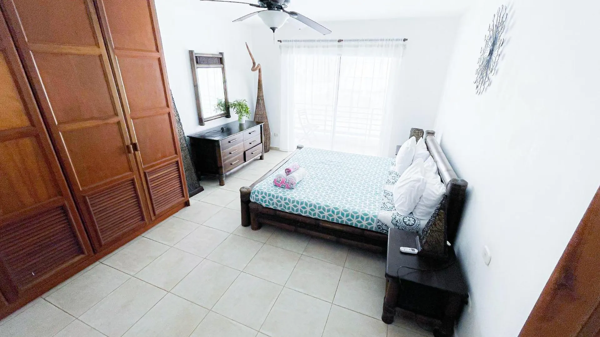 Sunny Seascape Villas & Aparts Hotel Wifi Bbq Los Corales Bavaro Beach Club & Spa Пунта-Кана